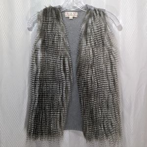 Pink Republic Girl's Faux Feather/Knit Vest, Grey, M10/12